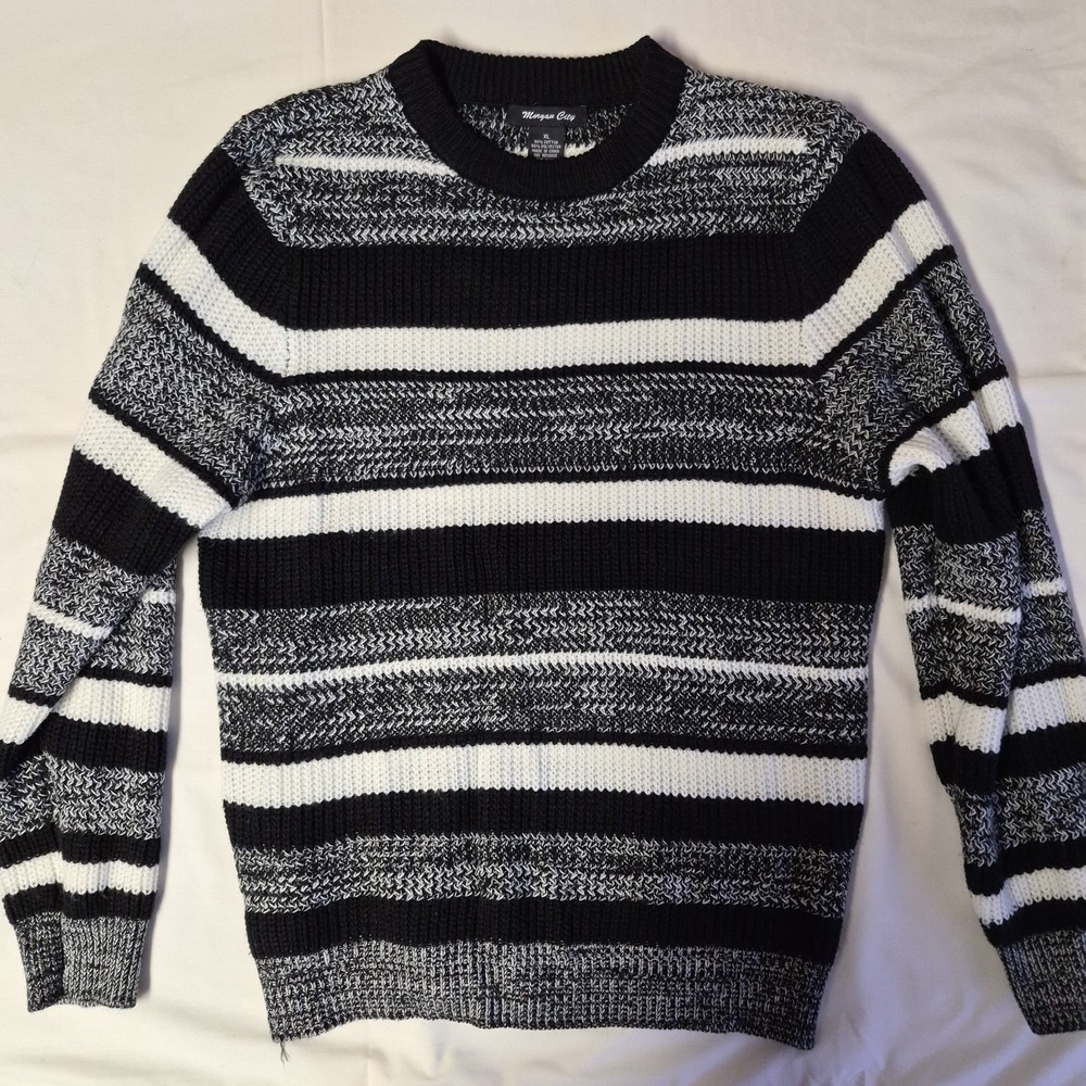 Morgan City Womens XL Black White Striped Marled Chunky Ribbed Crewneck Sweater